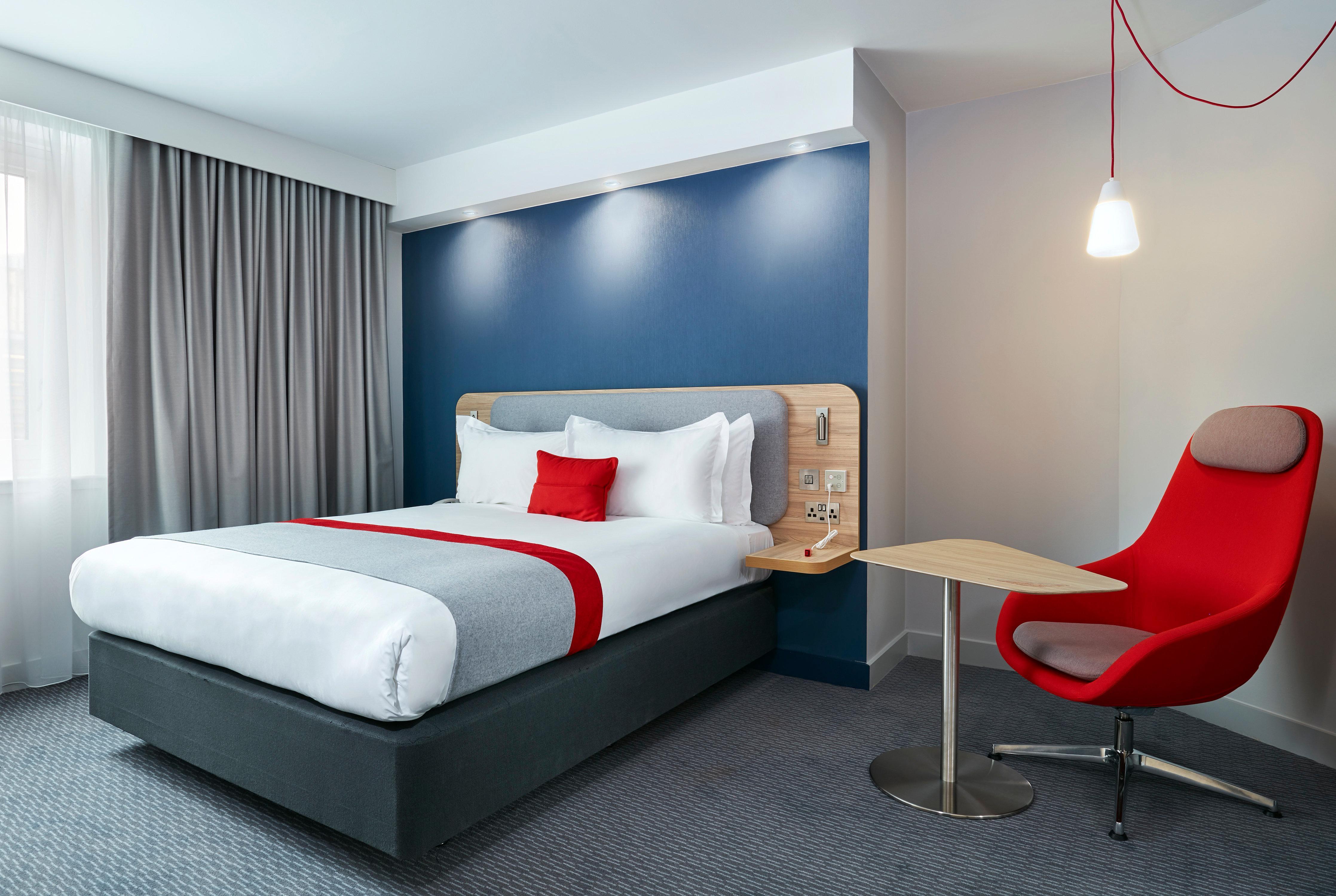 Holiday Inn Express Dublin City Centre By Ihg Esterno foto