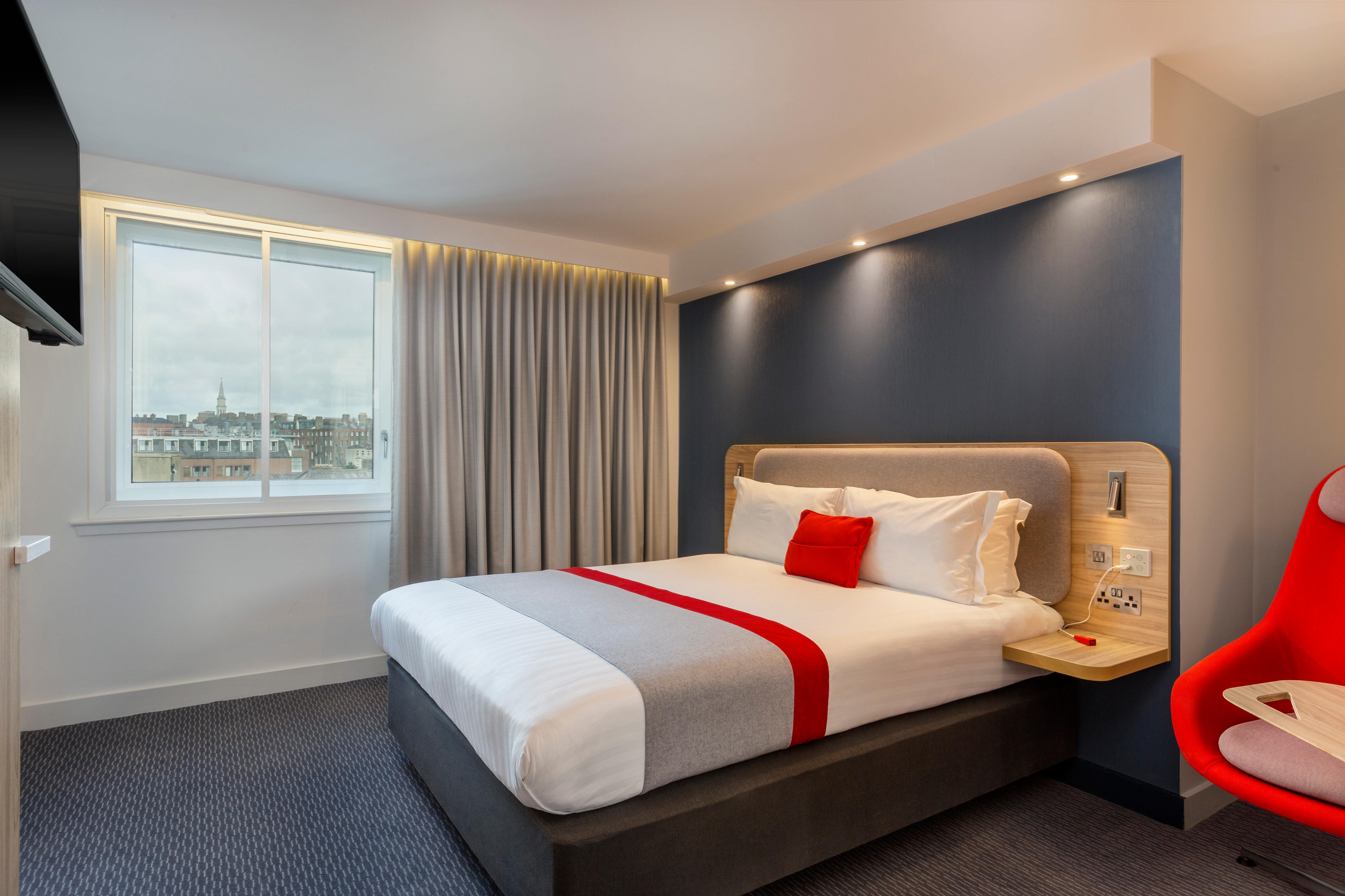 Holiday Inn Express Dublin City Centre By Ihg Esterno foto