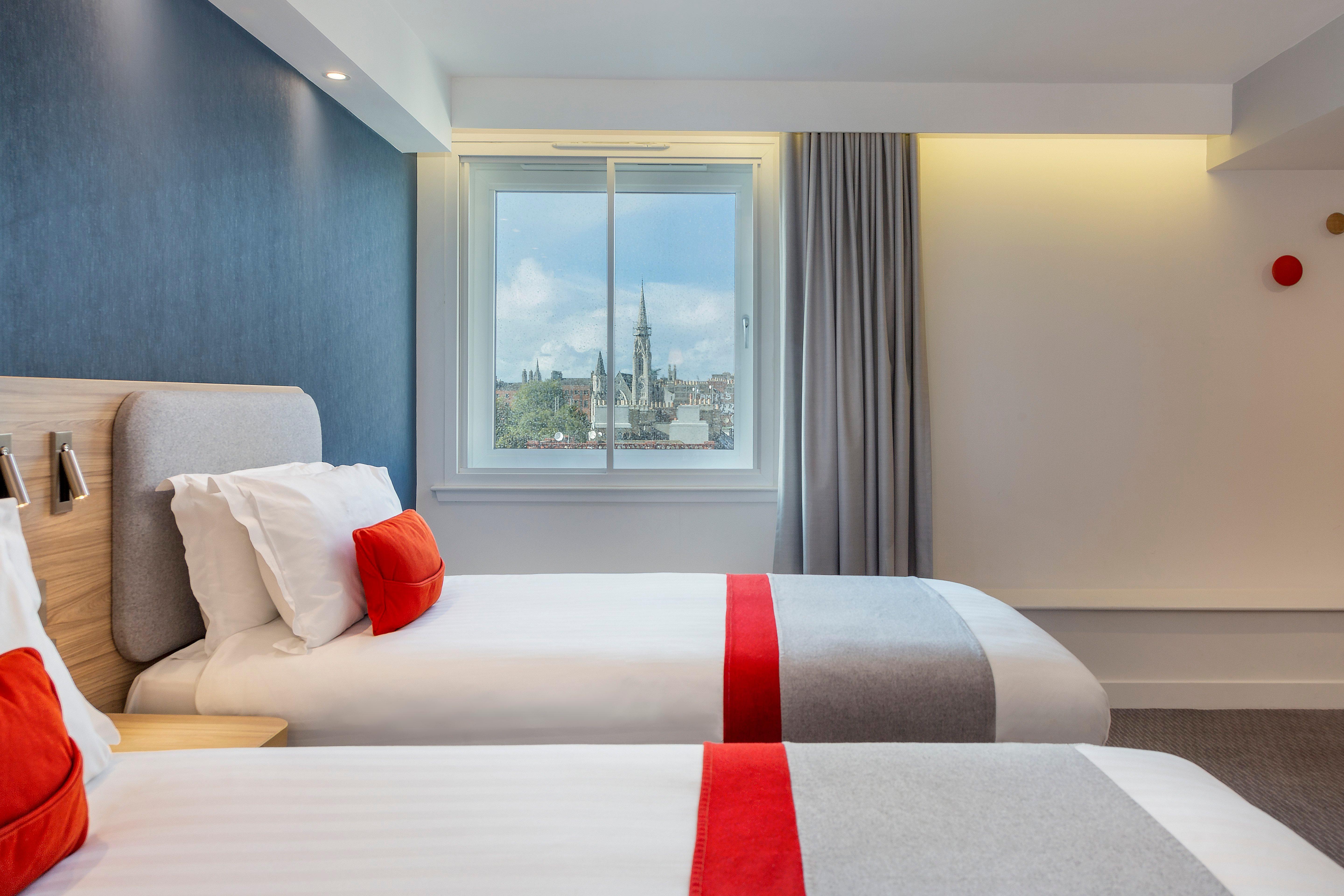 Holiday Inn Express Dublin City Centre By Ihg Esterno foto