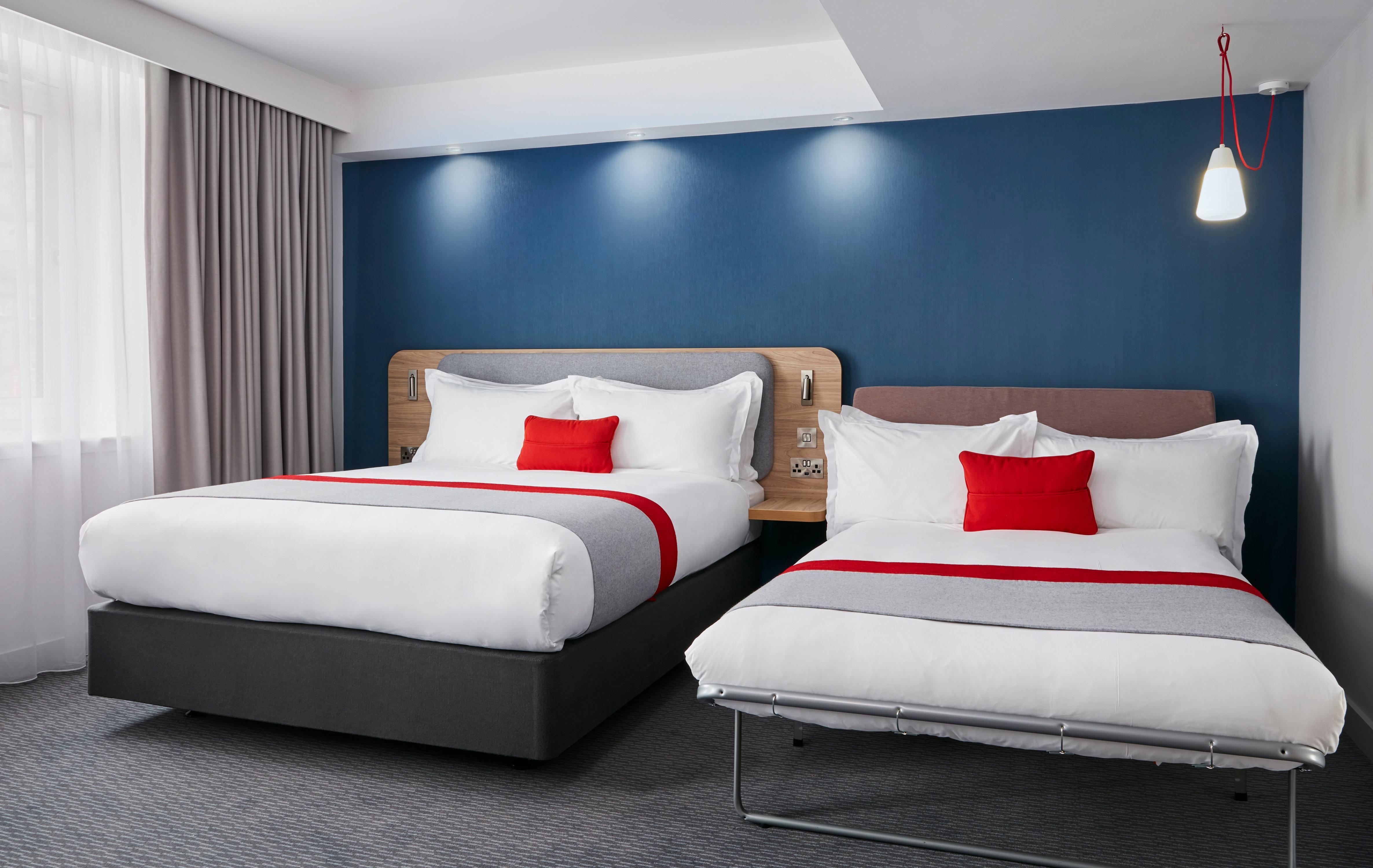 Holiday Inn Express Dublin City Centre By Ihg Esterno foto