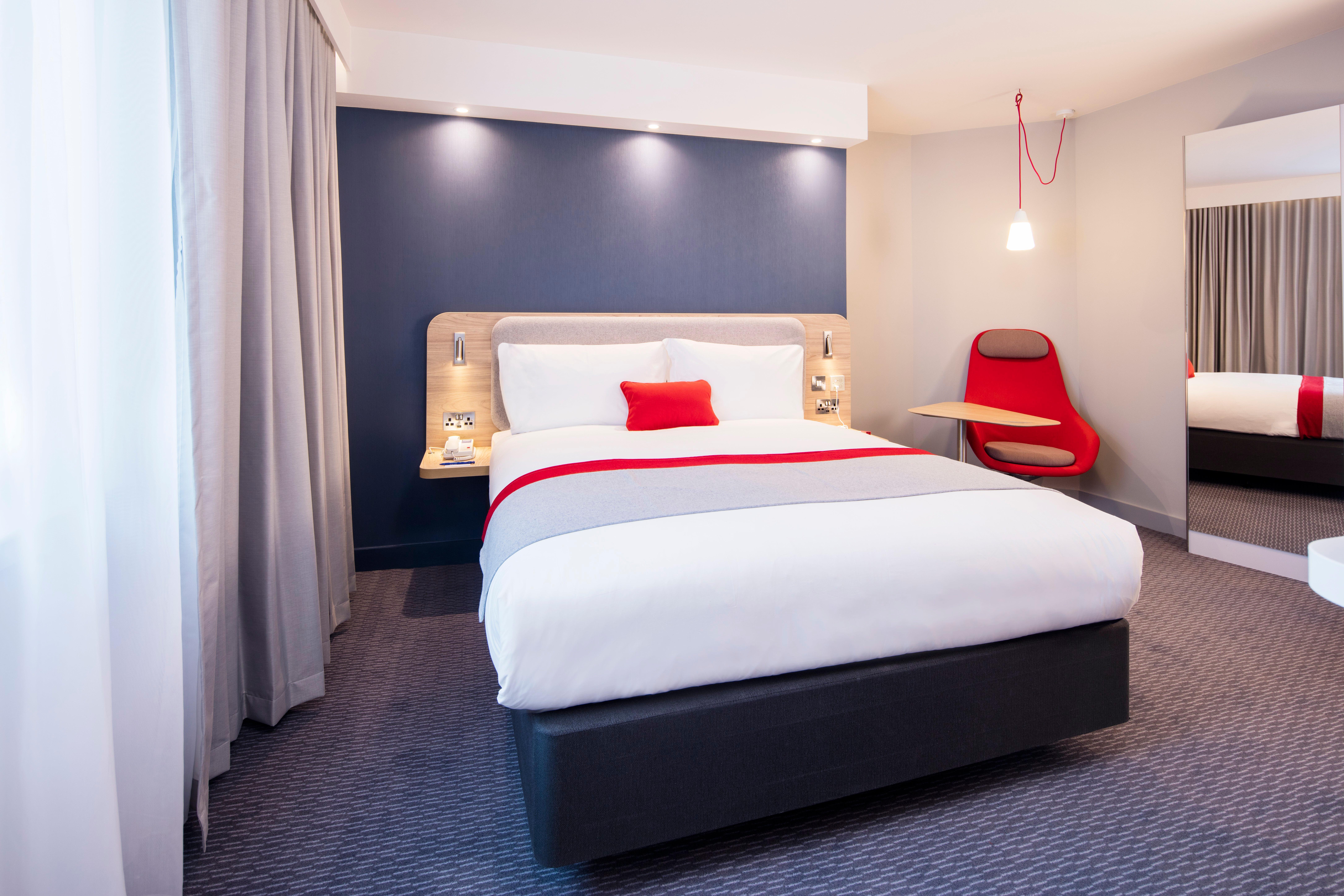 Holiday Inn Express Dublin City Centre By Ihg Esterno foto