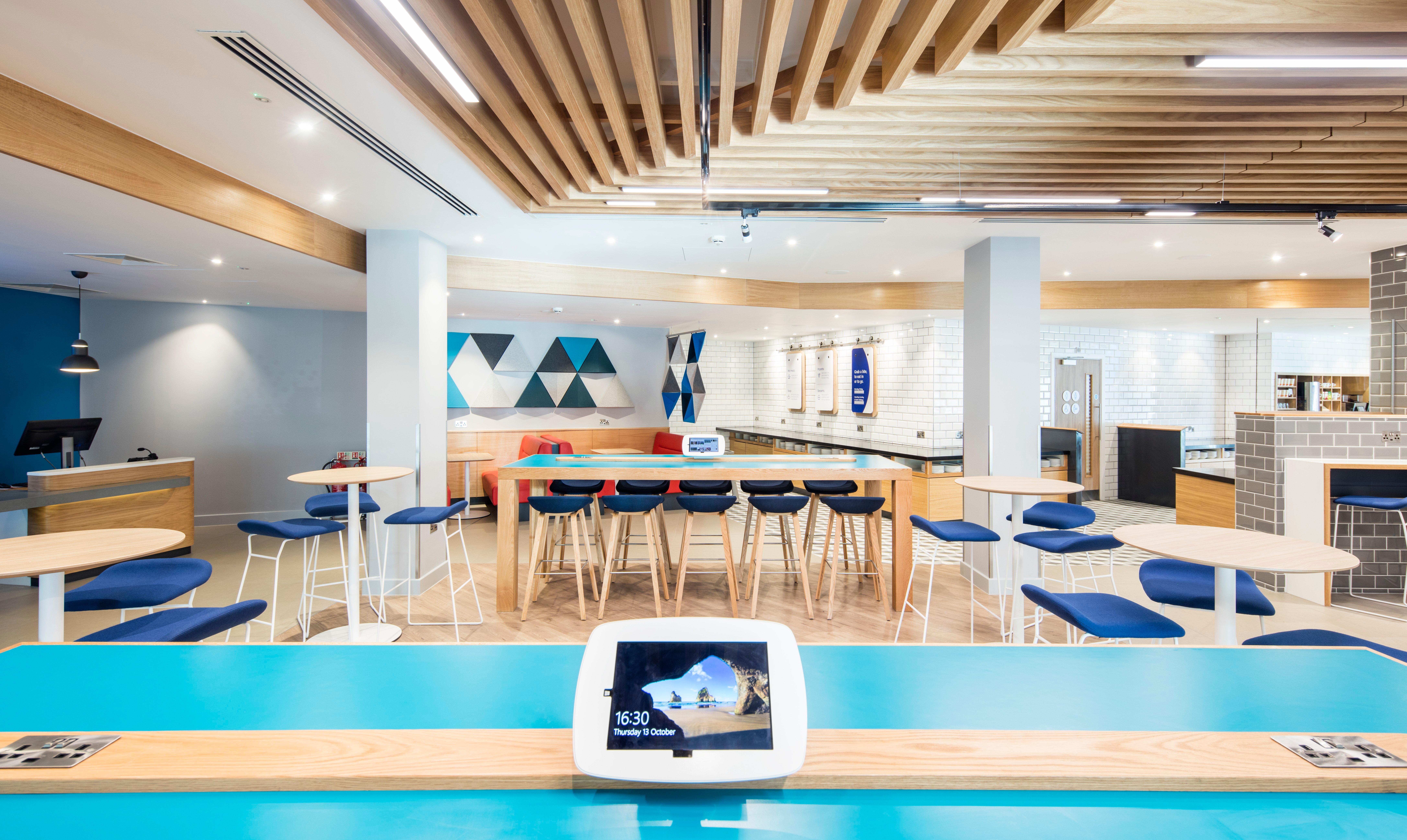 Holiday Inn Express Dublin City Centre By Ihg Esterno foto