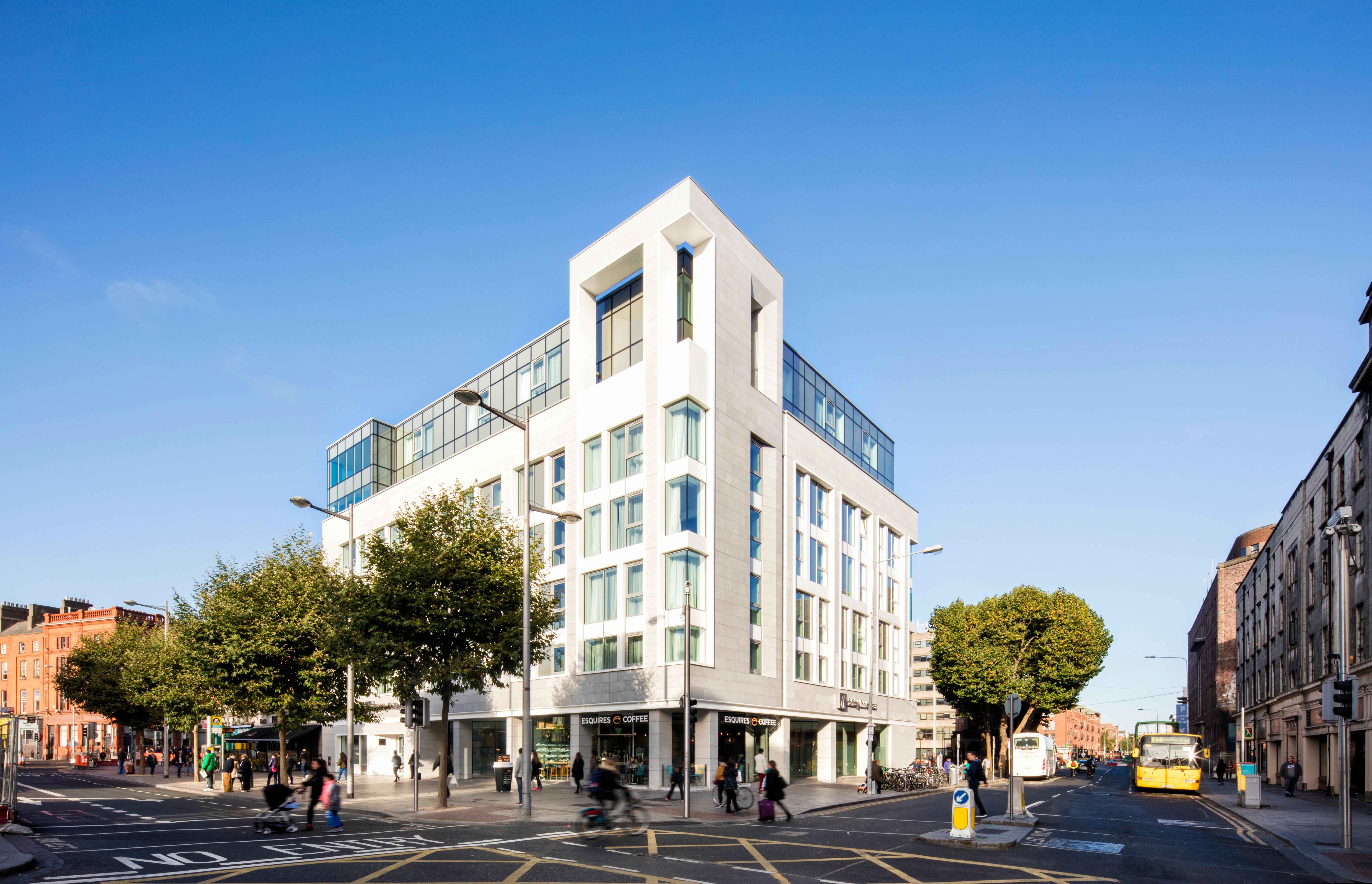 Holiday Inn Express Dublin City Centre By Ihg Esterno foto