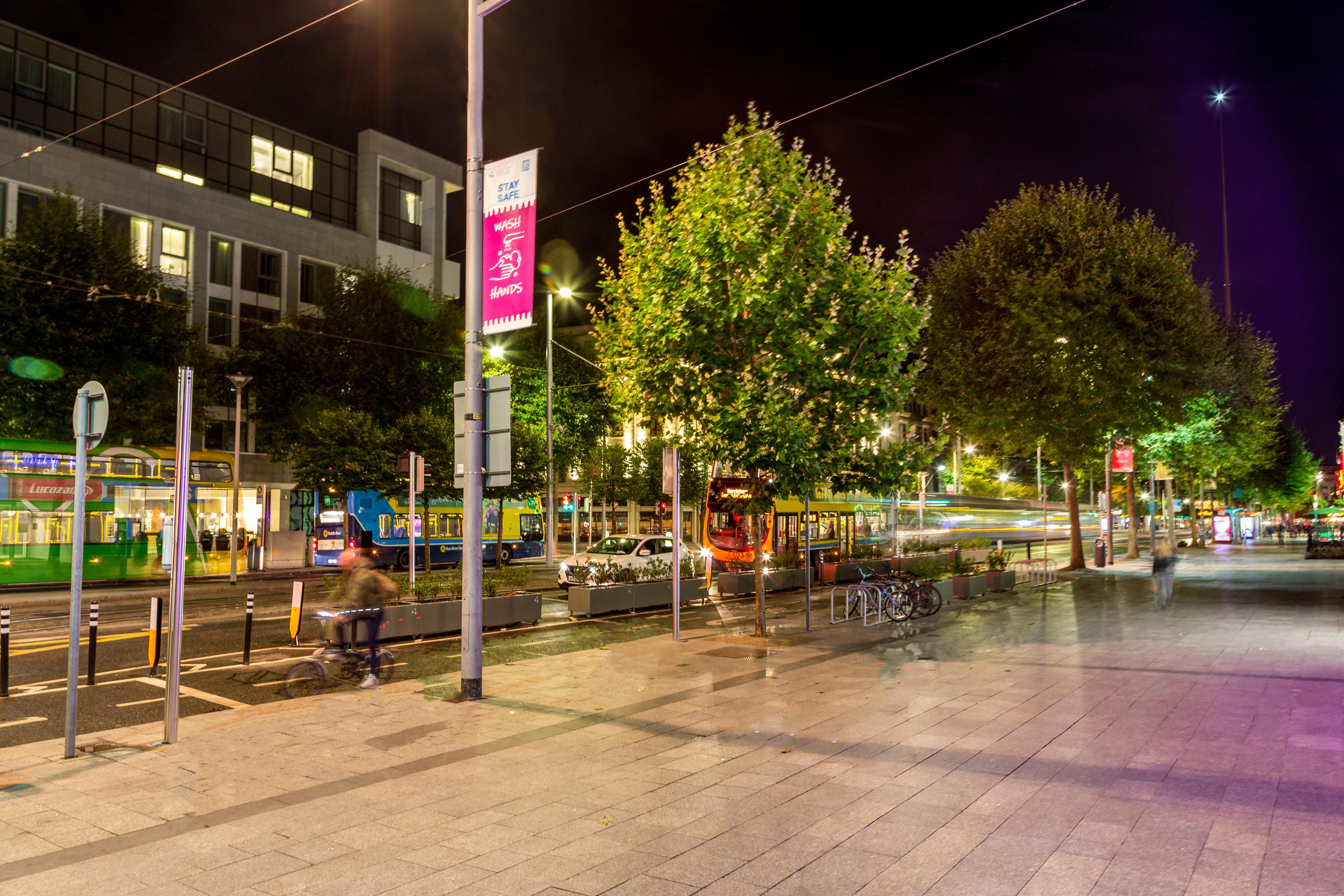 Holiday Inn Express Dublin City Centre By Ihg Esterno foto